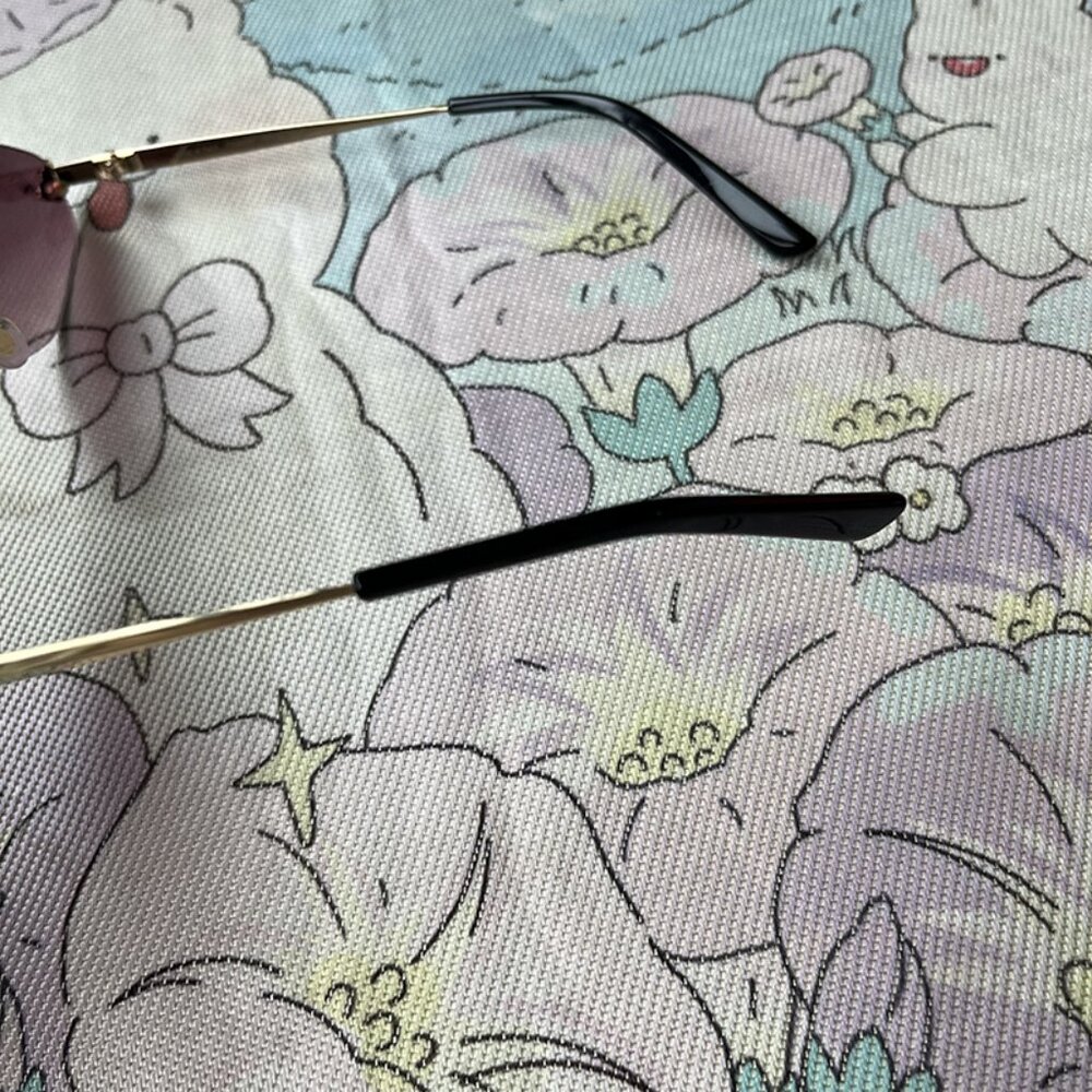 Cartier Purple Sunglasses with Black Temples - Picture 4 of 6